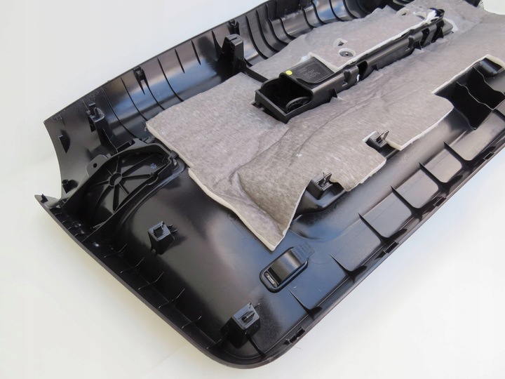 фото №14, Защита обивка крышки багажника зад задняя audi q5 8r