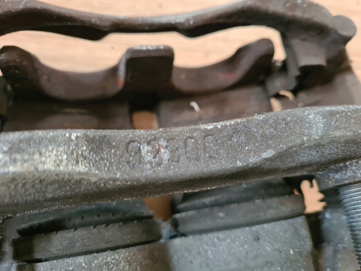 фото №6, Mercedes sprinter w906 супорт правий лівий перед