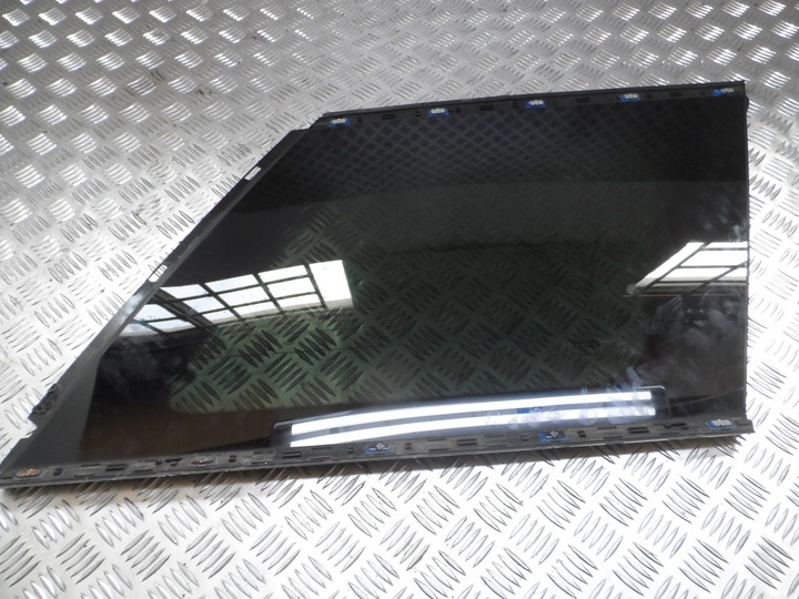 фото №1, Стекло кузовная правый зад range rover vogue l405