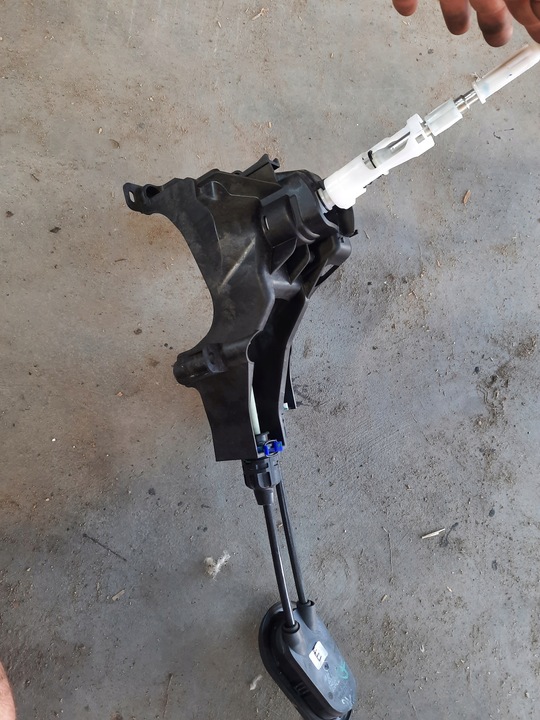 фото №3, Clio v 1.5 bdci тросы домкрат выборщик коробки передач