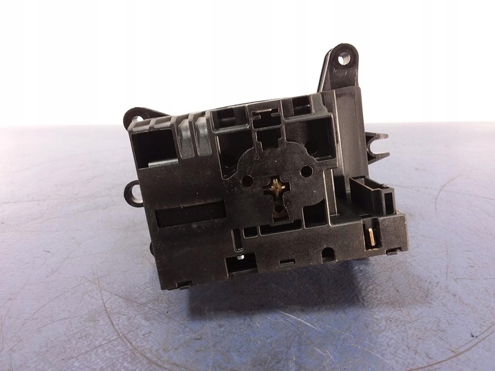 фото №5, Bmw x5 f15 f16 m50d выборщик коробки 9384931