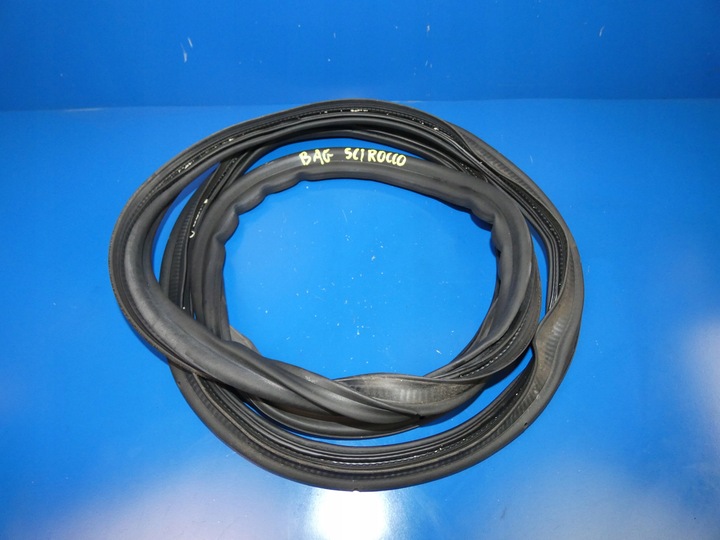 фото №1, Vw scirocco iii 08- прокладка кришки багажника