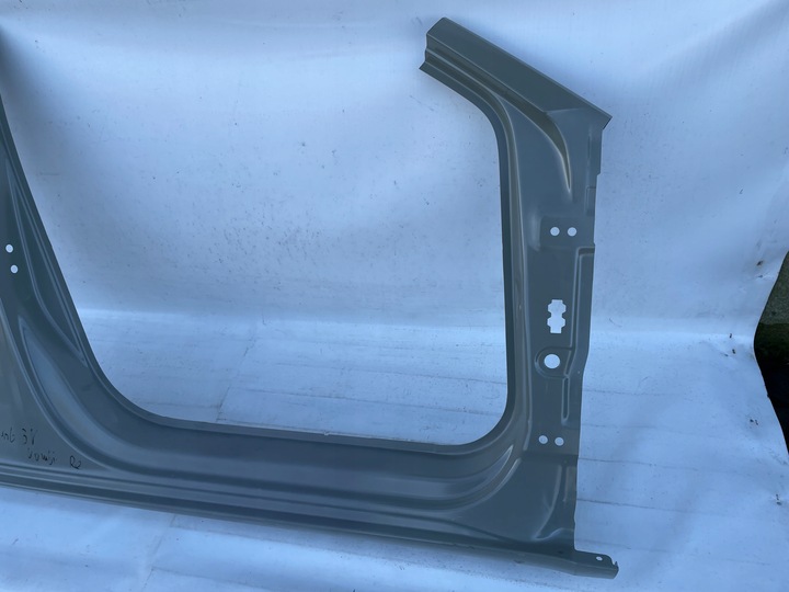 фото №4, Superb iii 3v9 3v5 поріг праві новий оригінал