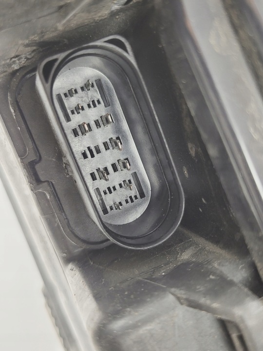 фото №13, Audi a8 d3 рестайлинг лампа правая bi-xenon поворотный led 4e0941004be европа