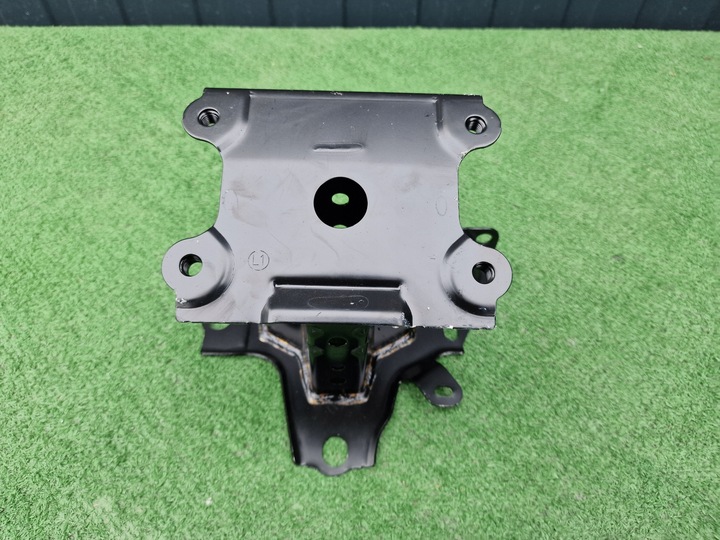 фото №12, Toyota yaris iv зона зминання права+ ліва комплект warszawa-koło-poznań