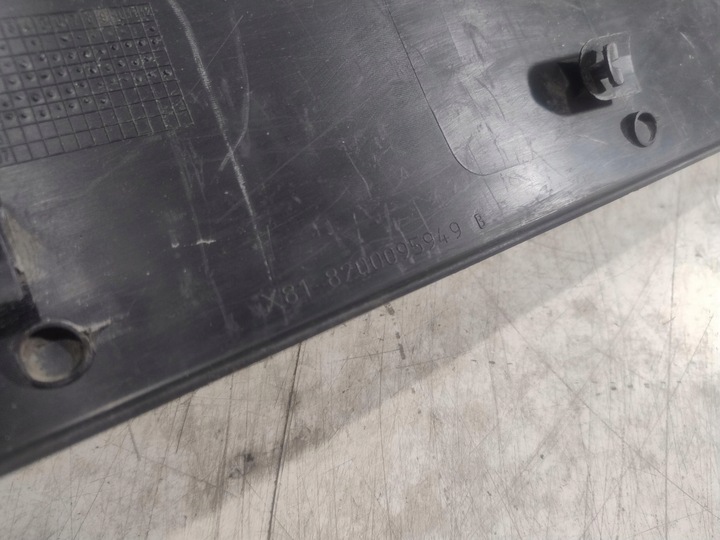 фото №6, Планка дверь правые перед renault espace iv 2.2 dci 8200095949