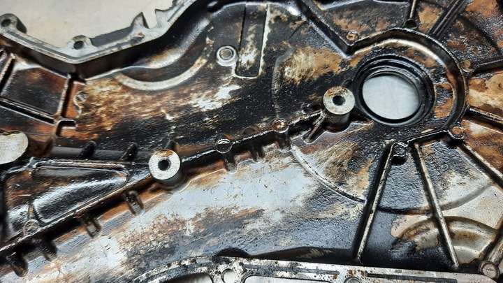 фото №14, Корпус кришка розподільний вал 1s7g-6059-aj ford mondeo mk3 1.8b