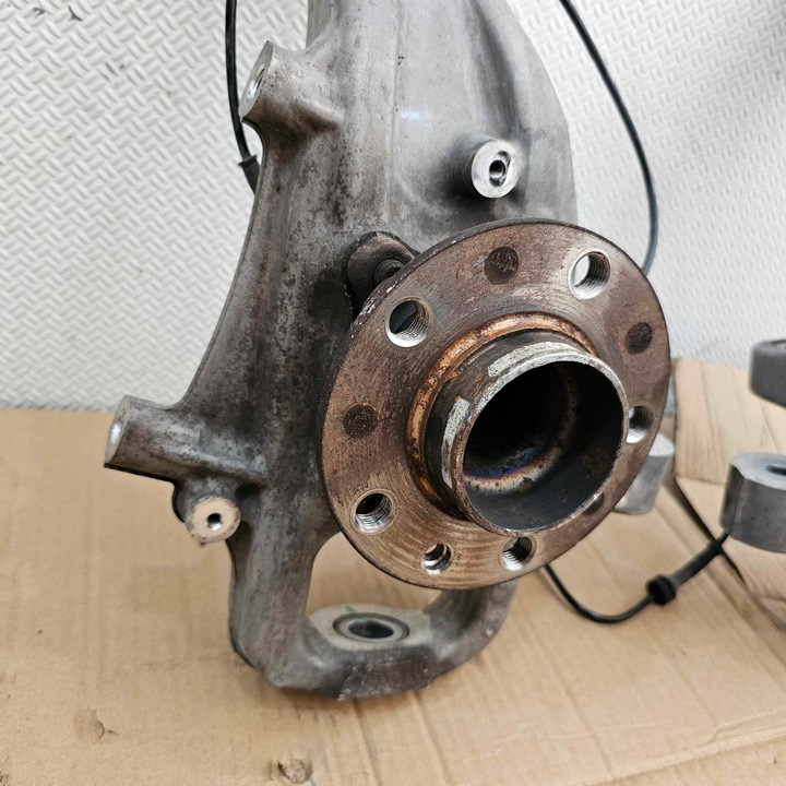 фото №5, Alfa romeo giulia 2.2d поворотна опора перед передня права