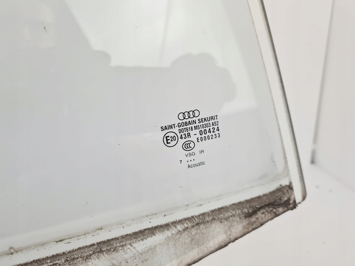 фото №3, Audi a8 d3 стекло дверь зад правая акустический vsg 07r длинный