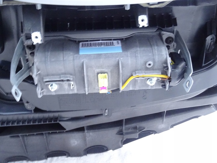 фото №14, Панель консоль подушки ремені датчик skoda octavia ii 2 1z0 04-09 1z1857007