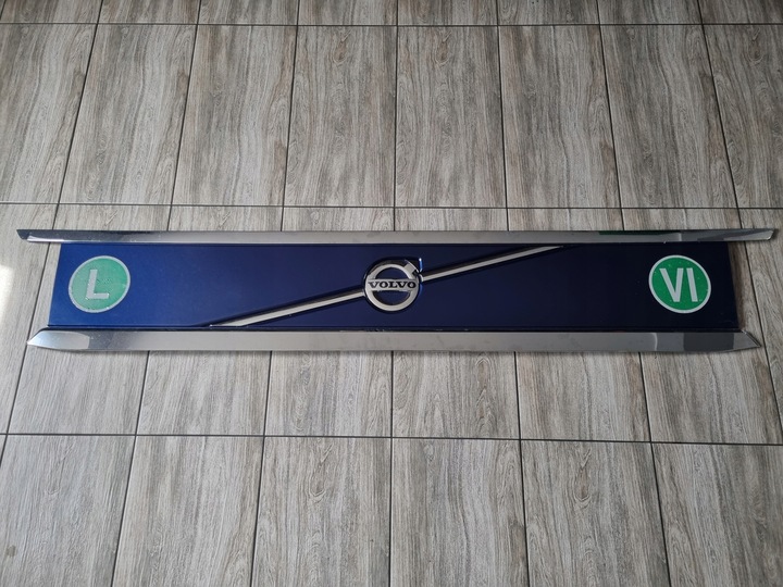 фото №1, Планка капота решётка кабины volvo fh 4