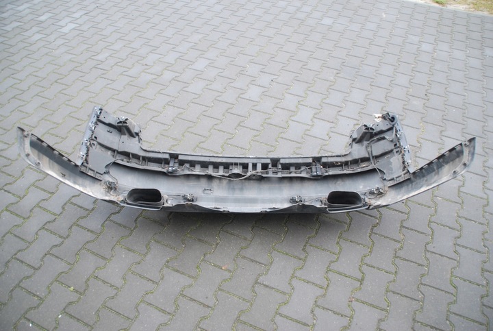 фото №8, Audi a8 d3 бампер зад комплект pdc wydechy w12 lz5d