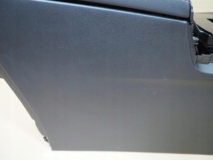 фото №10, Туннель средний подлокотник кожа mercedes eqb x243