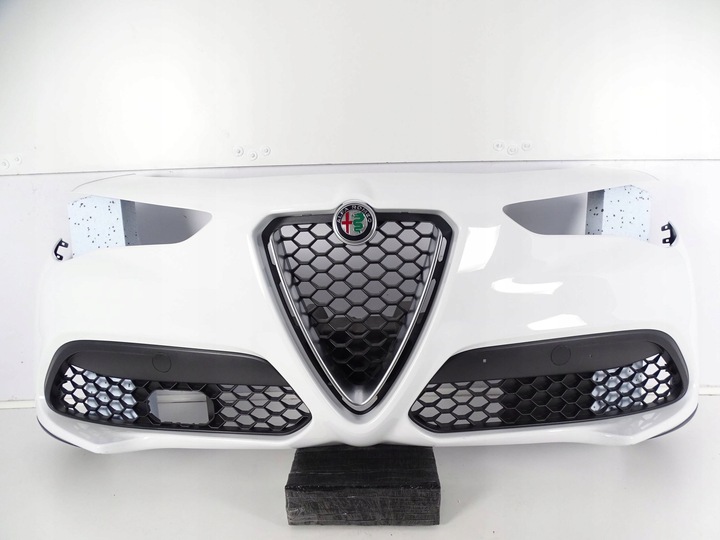 фото №14, Бампер перед переднее alfa romeo stelvio + лампы правая левая полный led