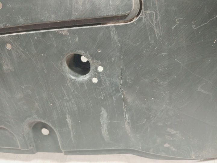 фото №8, Toyota yaris iv защита плита экран pod двигатель 51410-k0050