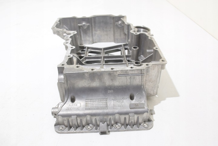 фото №10, Bmw g30 g11 g15 g05 g06 g07 n63b44d n63b n63r поддон масла верхняя + нижняя