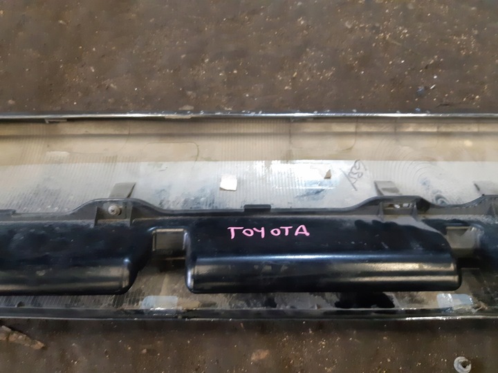 фото №11, Toyota tundra впуск воздуха na крышка хром dekor 76181-0c010