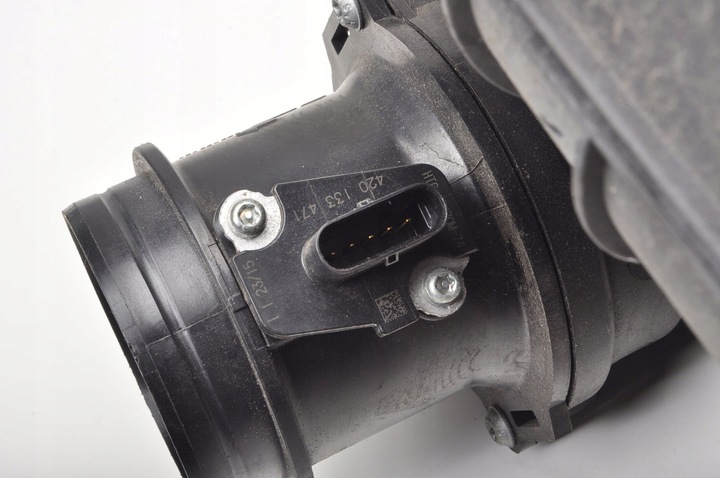 фото №9, Porsche cayenne 9y0 3.0 hyryda корпус фильтра воздуха 95b129601d