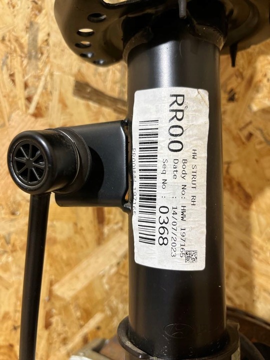 фото №8, Поворотна опора права амортизатор kia sportage v tucson iv 54651-r2000 0km нова