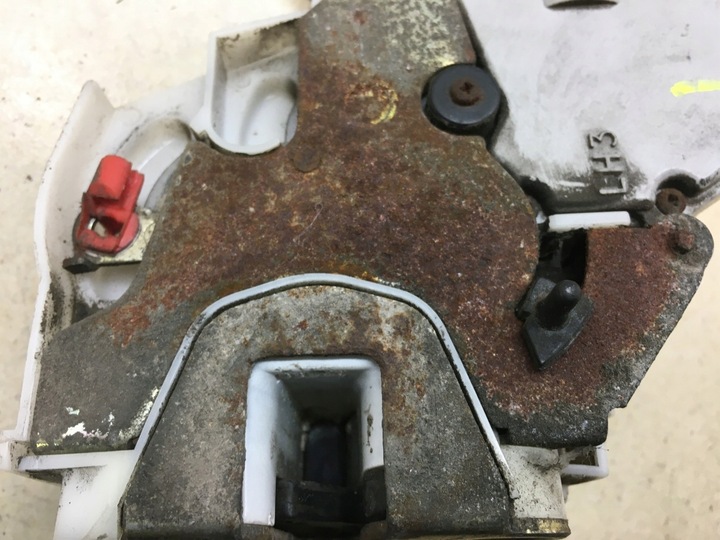 фото №7, Замок дверь левый зад primera p11 рестайлинг 6 pin