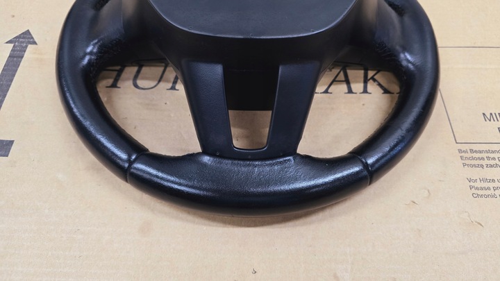 фото №11, Focus mk3 14-18 рестайлінг kuga mk2 16-19 fl c-max ii 15-19 кермо шкіряний !