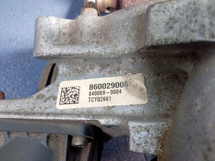 фото №7, Bmw 7 g11 g12 750i 4.4 v8 n63 турбонагнетатель 8600290