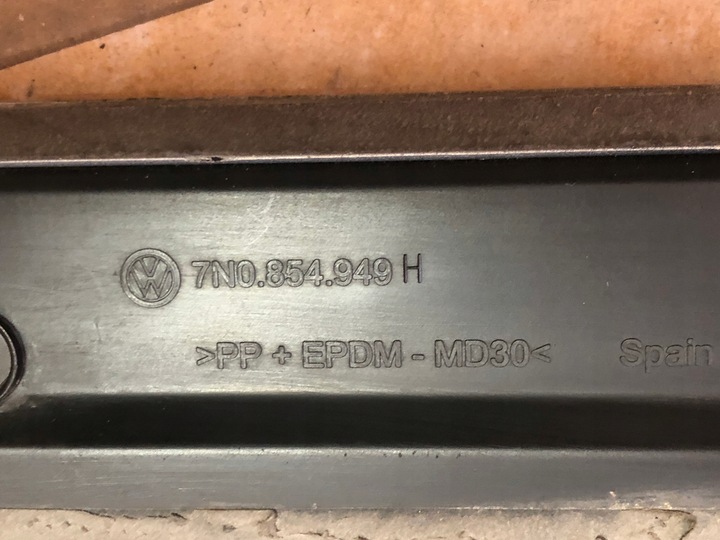 фото №13, Volkswagen оригінальний номер 7n0854949h sharan планка двері зад l