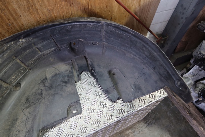 фото №9, Підкрилок праві зад citroen c3 iii 9811931680