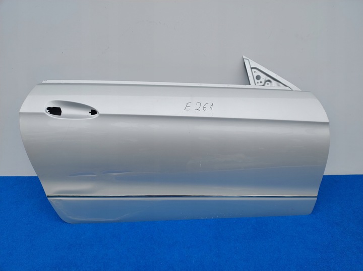 фото №1, Праві двері перед mercedes e-klasa w207 купе cabrio a2077220210 e261