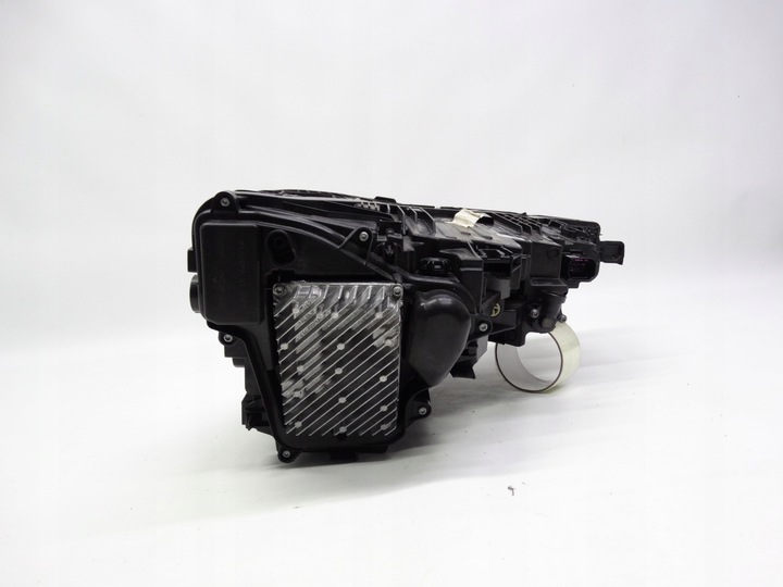 фото №11, Audi sq8 q8 рестайлінг 4m8 2024+ лампа ліва laser led 4m8941085 оригінальна