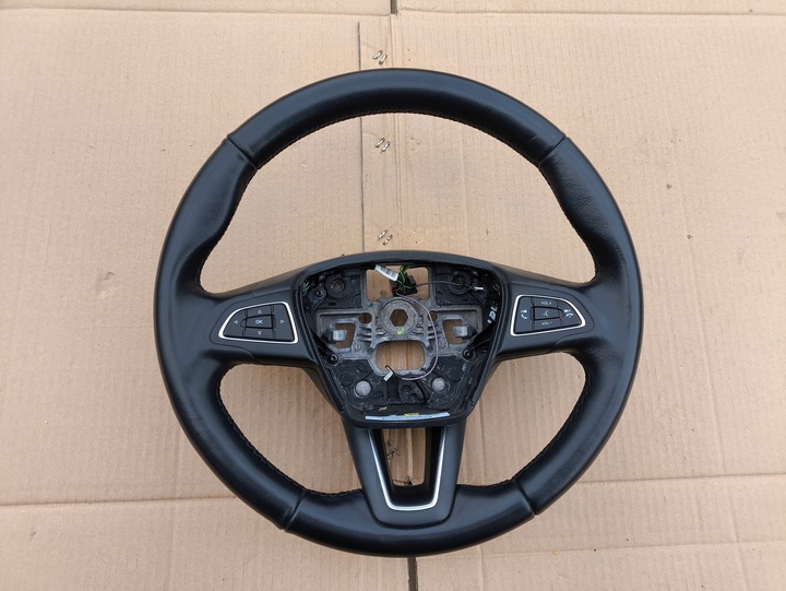 фото №1, Кермо ford focus mk3 рестайлінг c-max mk2 шкіра гарна