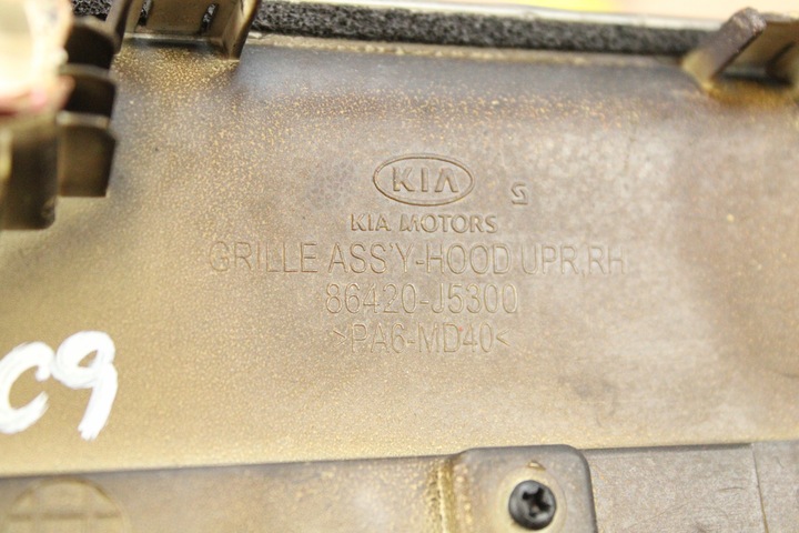 фото №9, Оригінальний впуск повітря решітка капота права kia stinger 86420-j5300