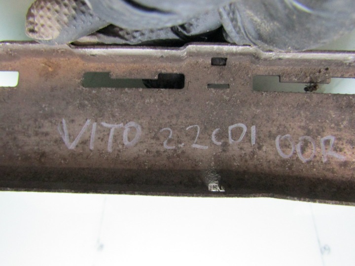 фото №11, Mercedes vito w638 2.2 cdi 00r радиатор основний  6385012701 170120041f