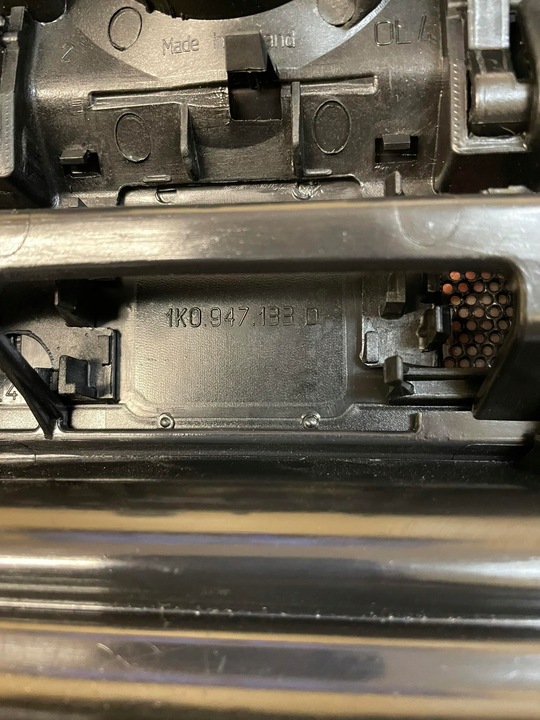 фото №12, Vw skoda лампа потолок 1k0867489e 1k0947133d