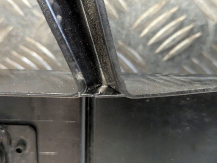 фото №15, Cupra formentor рестайлинг 2024-2025 решётка средняя бампера перед передняя