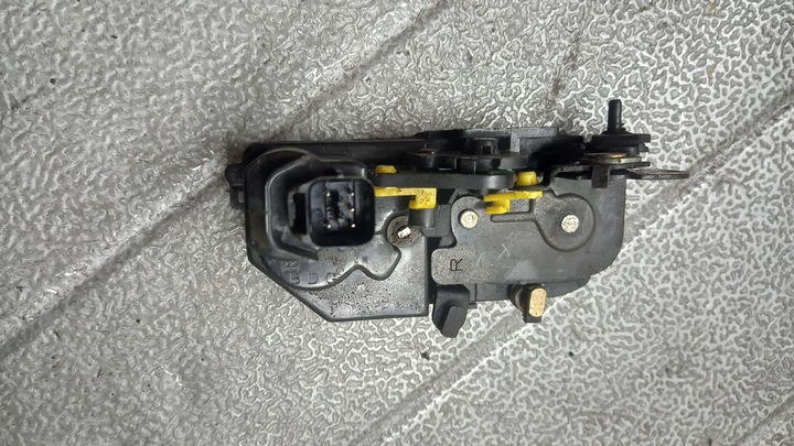 фото №2, Замок праві зад hyundai getz i 06r 5pin