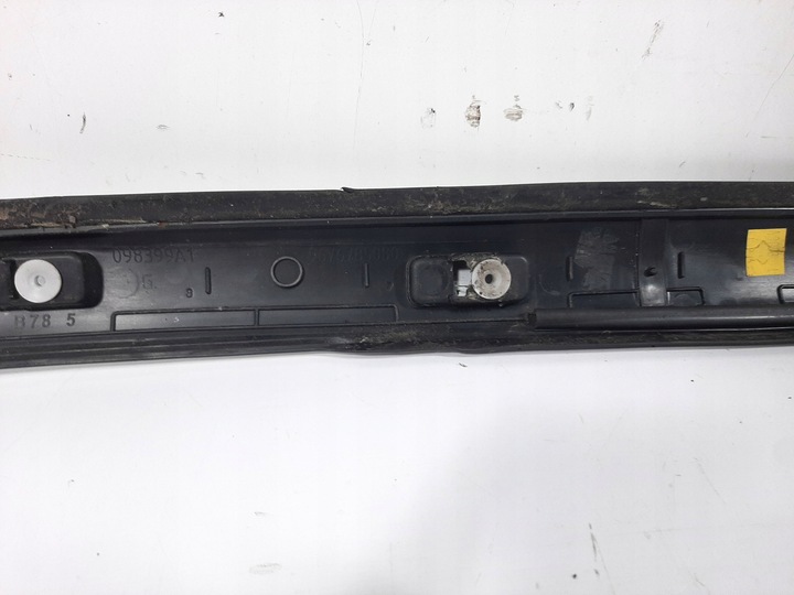 фото №12, Citroen c4 picasso ii 13r планка стёкла лобовой левая 9676785080 код запчасть