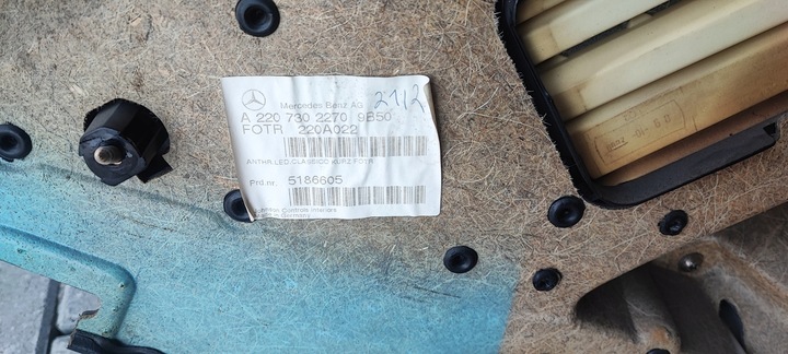 фото №11, Обивка обшивки дверь чёрная кожа mercedes w220