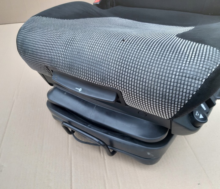 фото №11, Man tgx євро 6 сидіння kierowny лівий