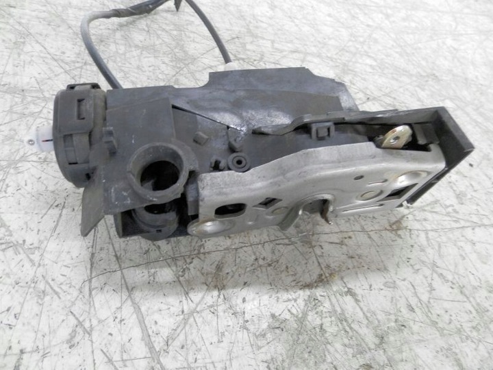 фото №5, Mercedes a w168 замок перед левый a1687200735