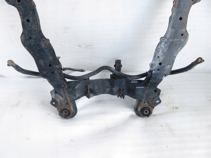 фото №9, Подрамник перед hyundai trajet 2.0 crdi 113