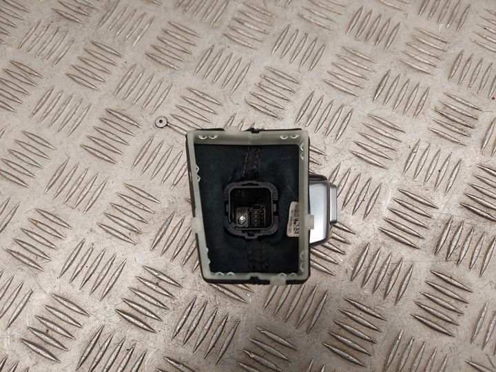 фото №9, Audi a4 s4 b9 8w1713140d з спереди ручка