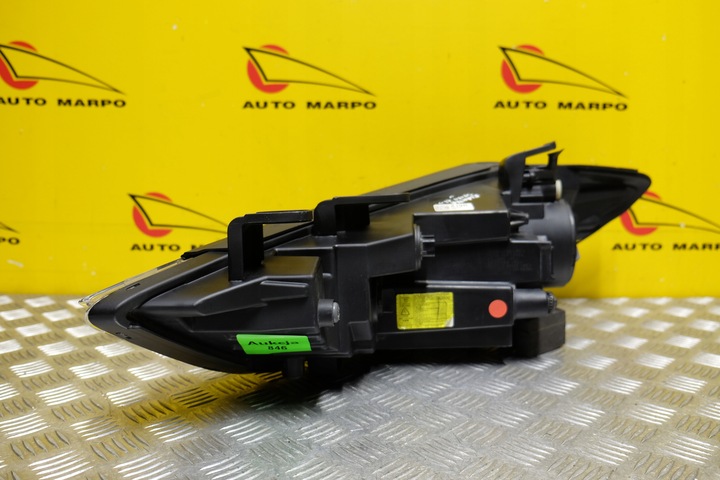 фото №10, Hyundai elantra sport 2017- фара лампа ксенон права usa