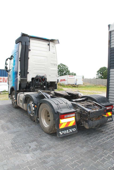 фото №7, Основание коробка аккумуляторов volvo fh4 зад