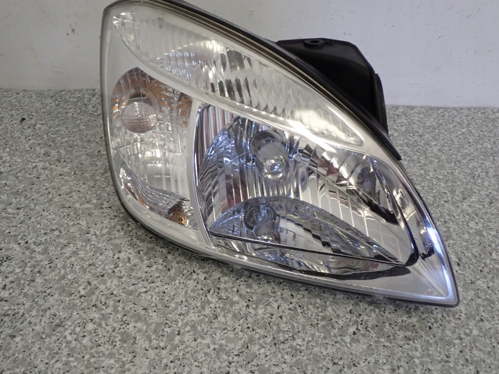 фото №2, Kia rio 06-10 фара правый лампа перед