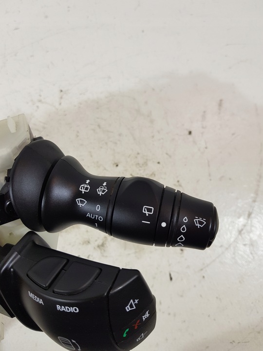 фото №10, Перемикач комбінований 255670019r renault megane iii рестайлінг 12r eu універсал