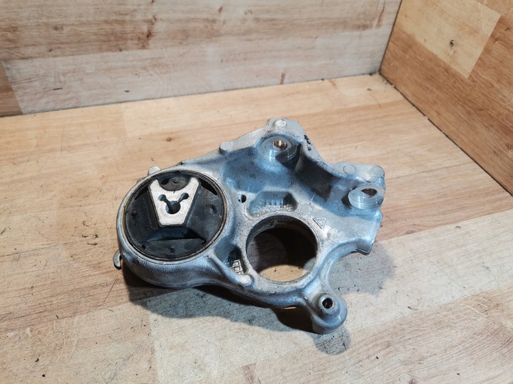 фото №1, Підтримка піввісь peugeot 5008 citroen ds4 ds5 1.6 hdi 9684500180