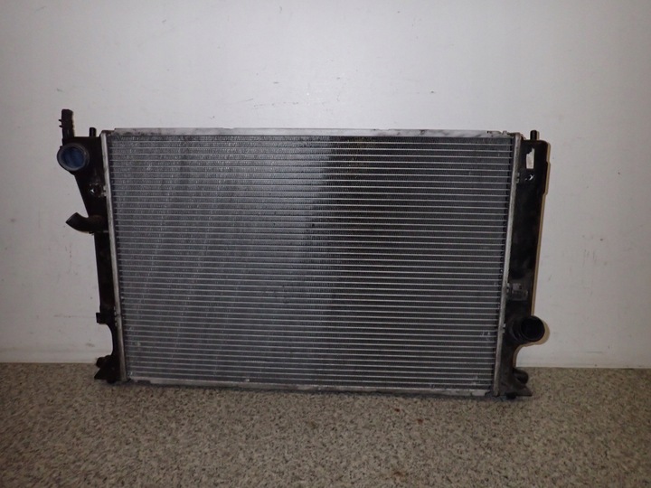 фото №6, Toyota avensis t25 06- радиаторов воды 2.0 d4d
