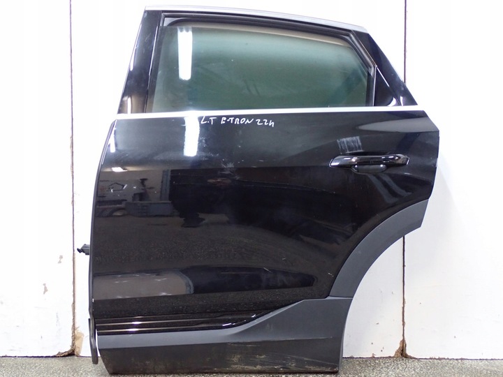 фото №1, Дверь левый зад комплектные европа оригинал audi q8 e-tron 22r