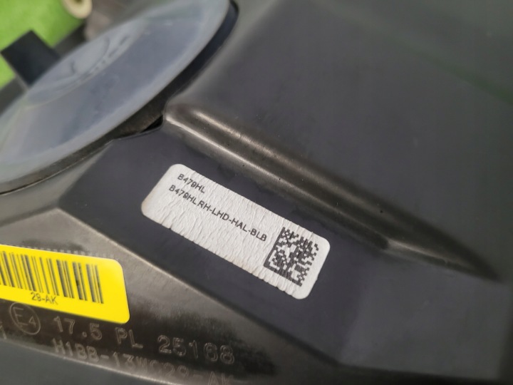 фото №8, Ford fiesta mk8 viii фара права звичайна фара праве h1bb13w029ak